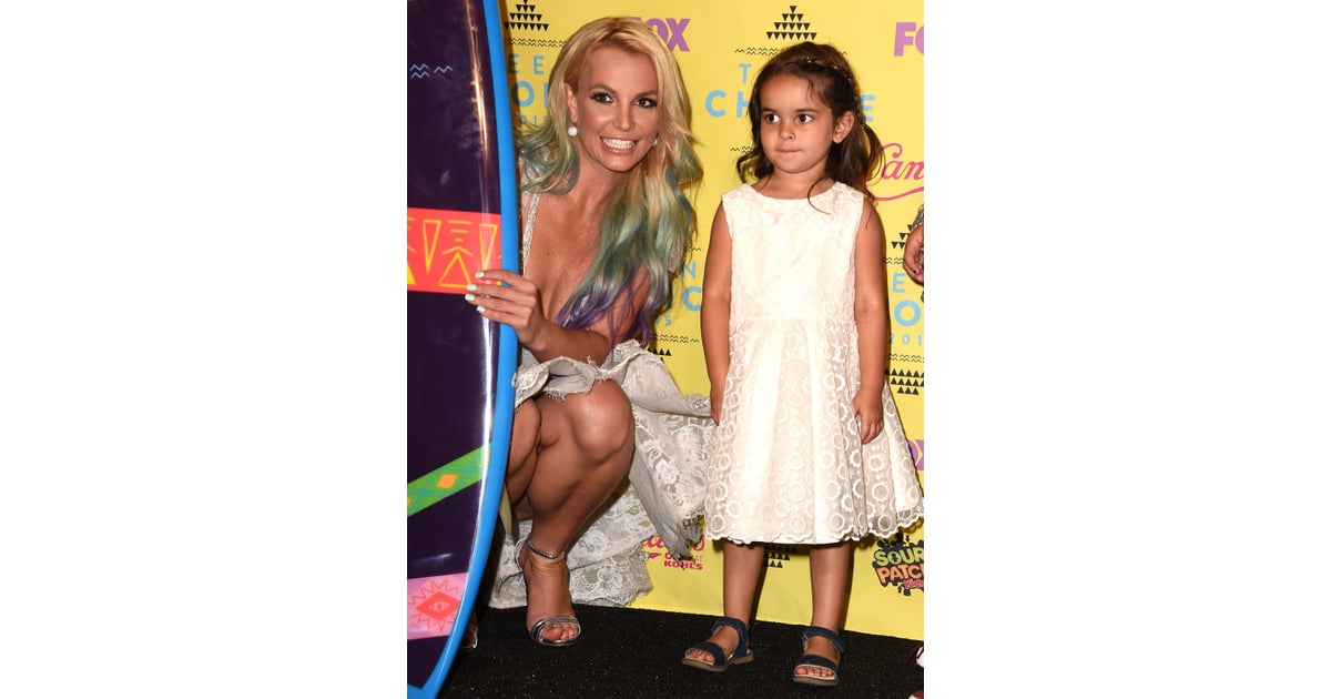 Britney Spears at the Teen Choice Awards 2015 | POPSUGAR Celebrity Photo 4
