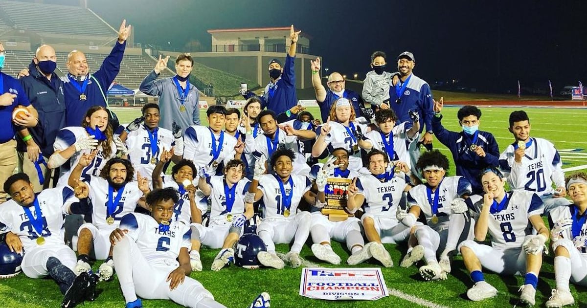Texas School For the Deaf Wins Football State Championship Texas School For the Deaf Wins Football State Championship