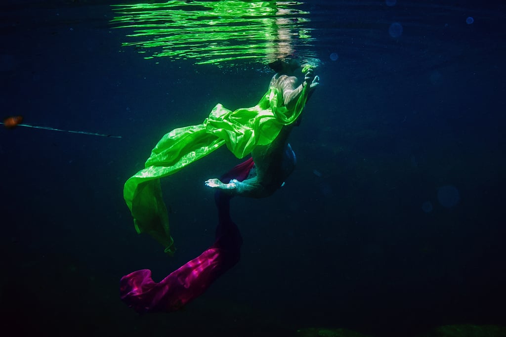 Underwater Trash-the-Wedding-Dress Shoot