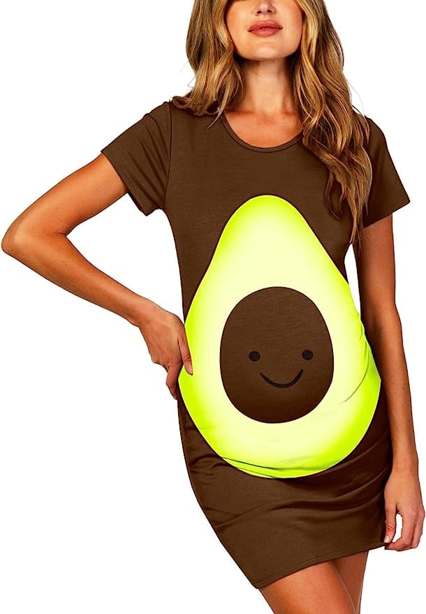 Pregnant Halloween Costume Idea: Avocado