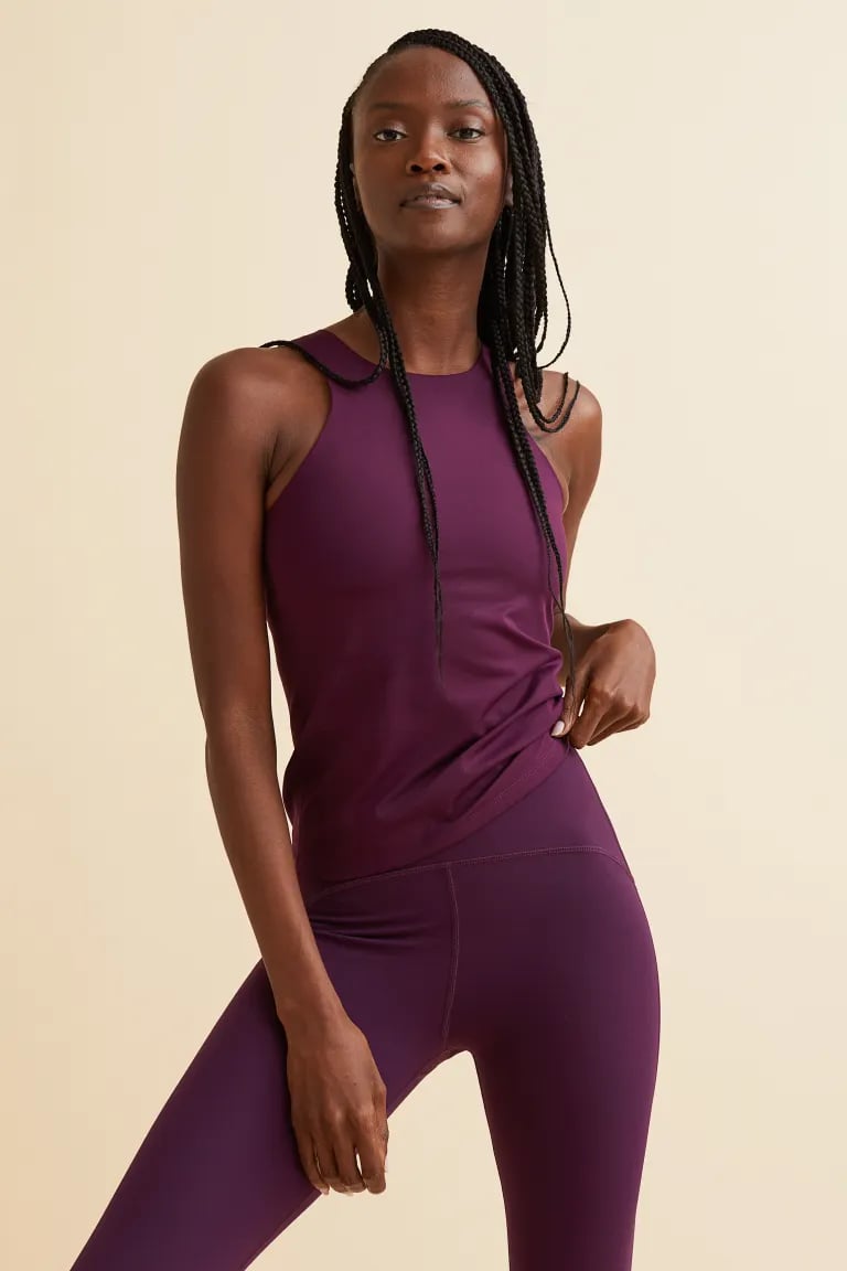 A Top With a Built in Bra: H&M Sports Top with Integral Bra