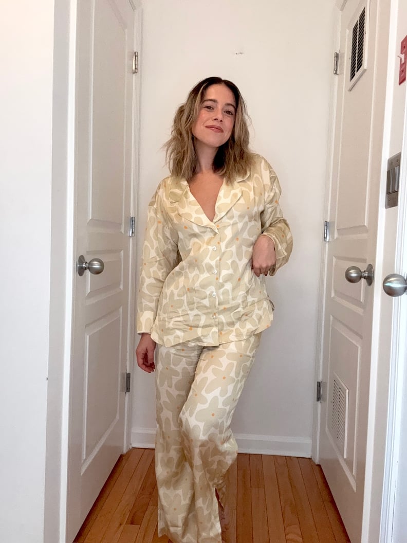 Neendi Abstract Daisy Long Pajama Set