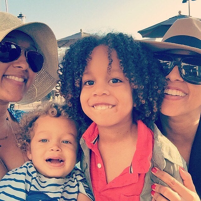 Tia and Tamera Mowry's Cute Instagram Pictures