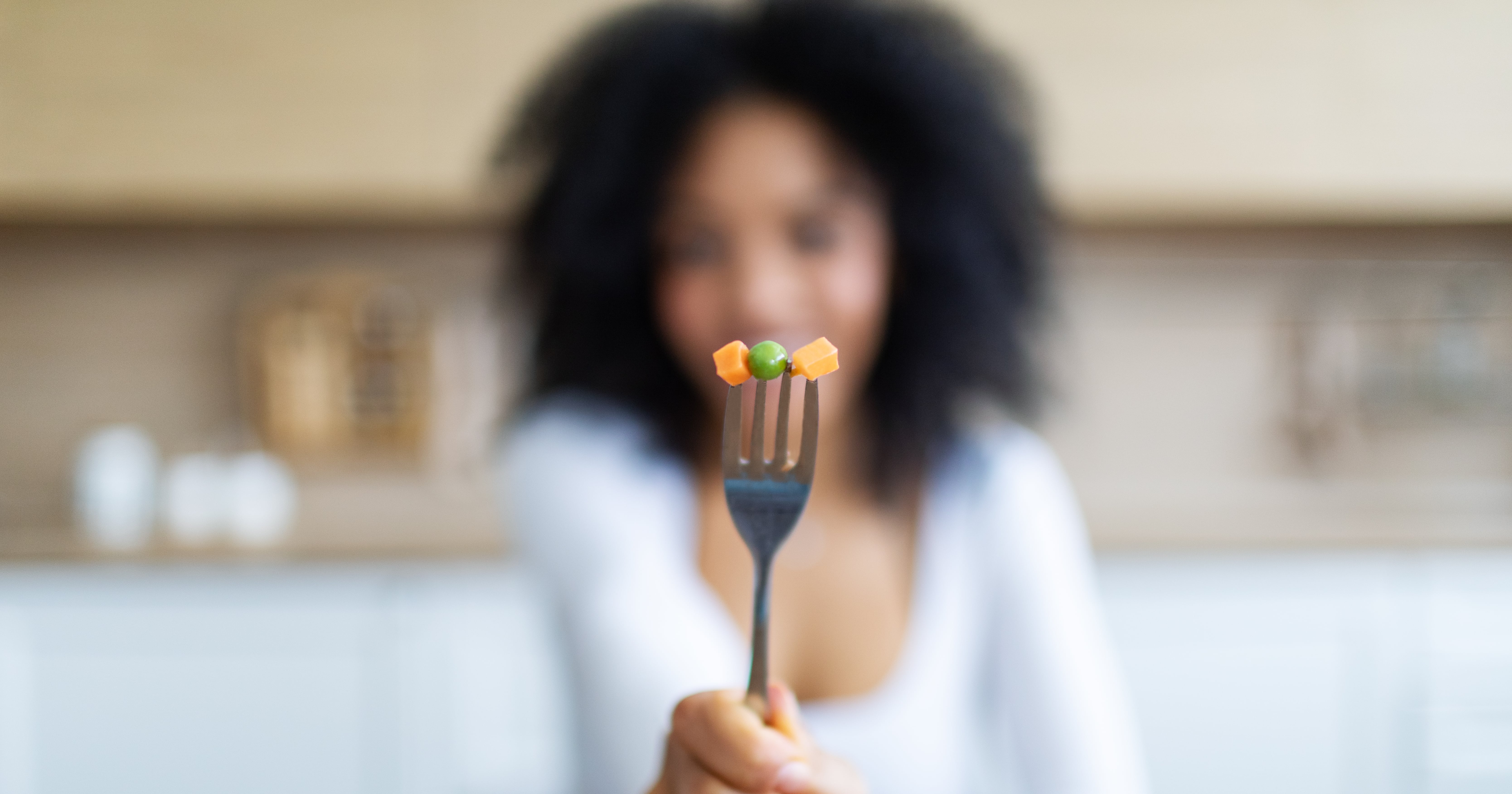 Fibermaxxing TikTok trend prompts writer to eat green peas