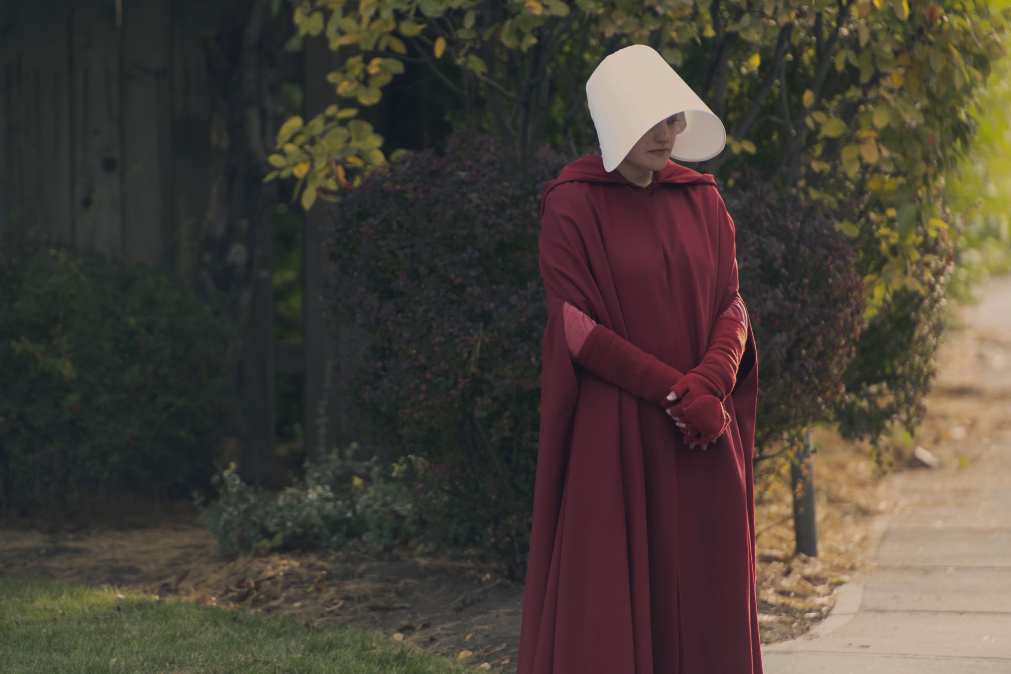 The Handmaid S Tale Season 3 Episode 2 Recap Popsugar Entertainment