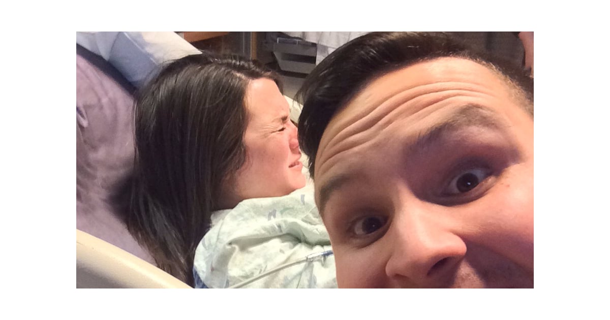 Dad Takes Selfie While Wife Is Giving Birth Popsugar Moms 2250