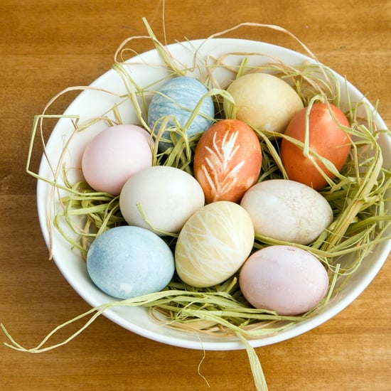 How to Naturally Dye Easter Eggs