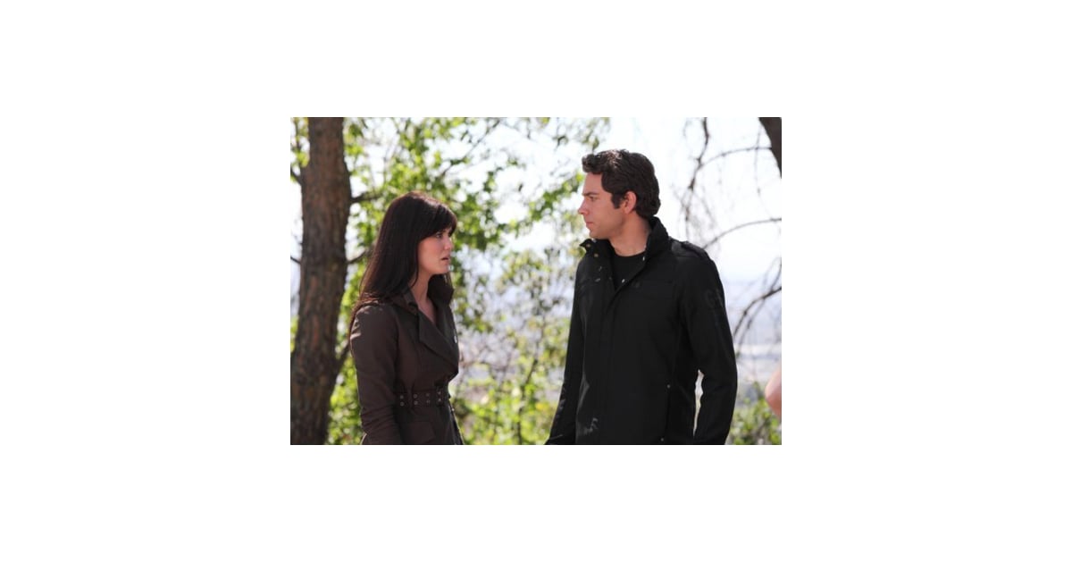 Chuck Season Finale Recap Popsugar Entertainment Hitfix's alan sepinwall reviews the terrific series finale of nbc's chuck, in which chuck tries to restore sarah's stolen memories. popsugar
