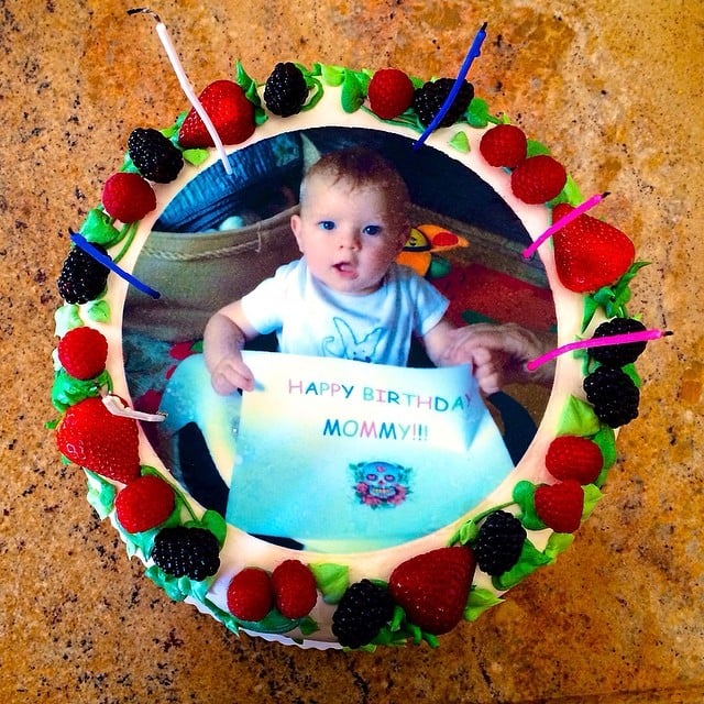 Axl Duhamel wished his mama, Fergie, a very happy birthday — right on her cake!
Source: Instagram user fergie