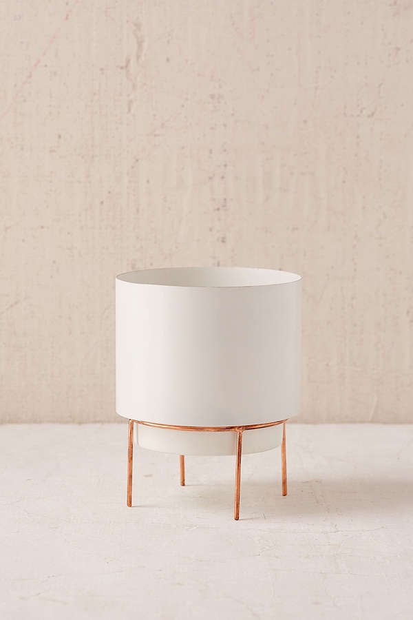 Urban Outfitters Adelphi 6" Planter