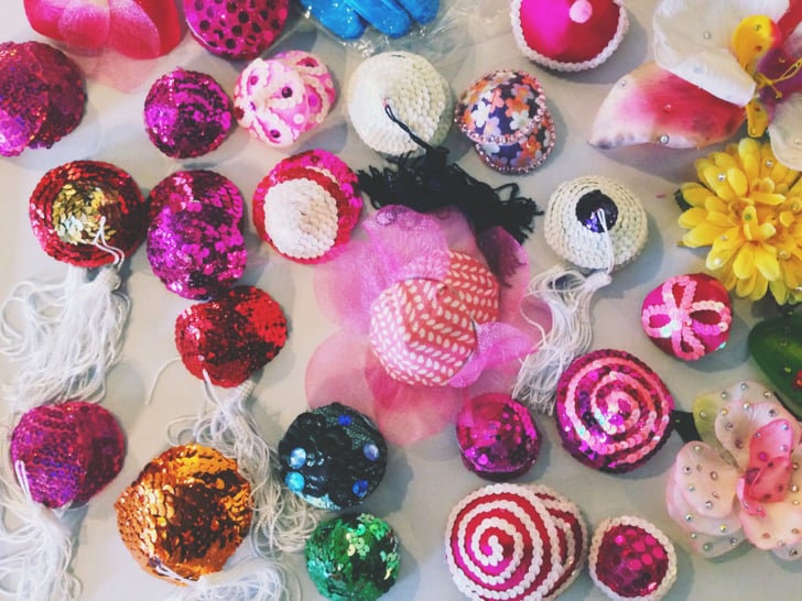 A Burlesque-Choreographed Garter Toss | Unique Wedding ...