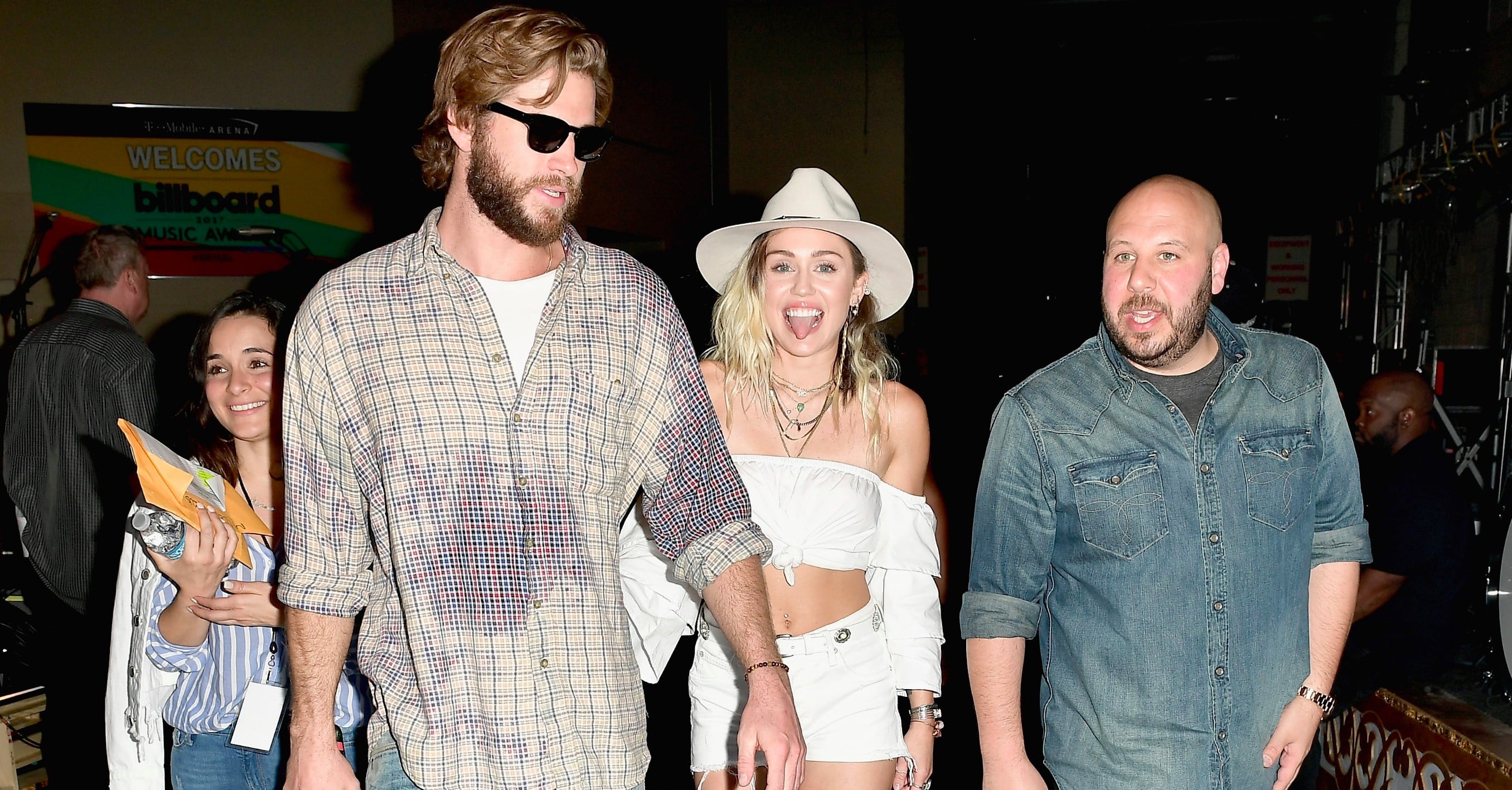 Miley Cyrus and Liam Hemsworth 2017 Billboard Music Awards | POPSUGAR ...