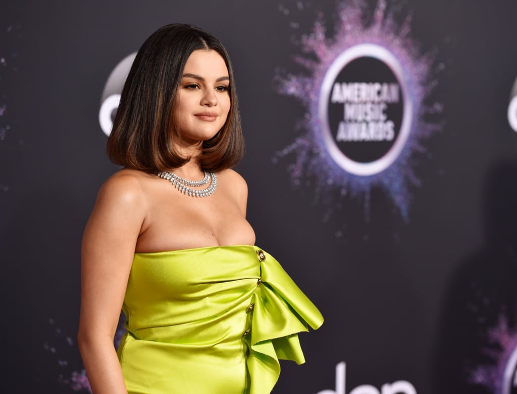 Selena Gomez's Bob Haircut at the American Music Awards