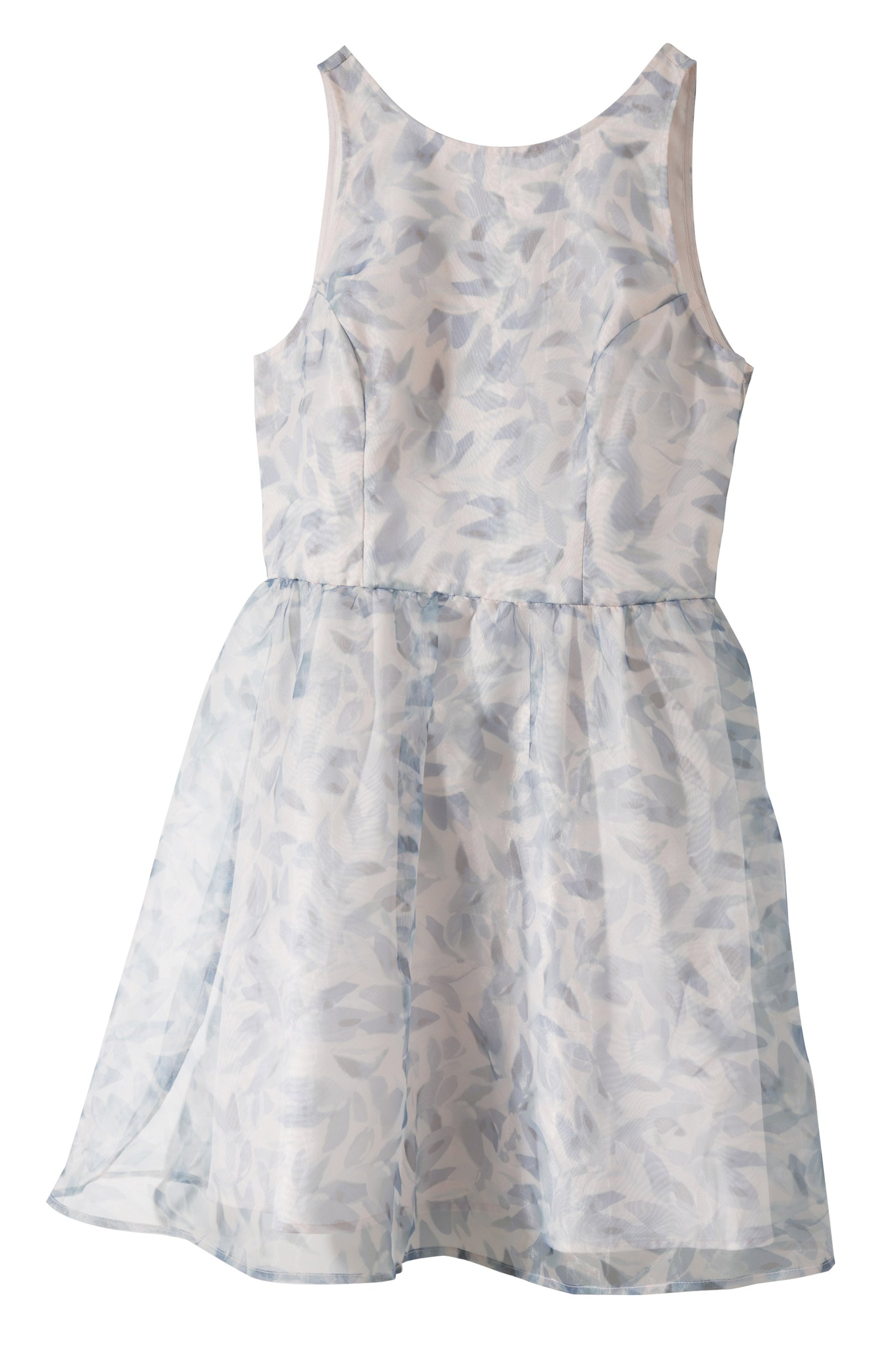 Lauren Conrad debuts gorgeous Cinderella clothing line