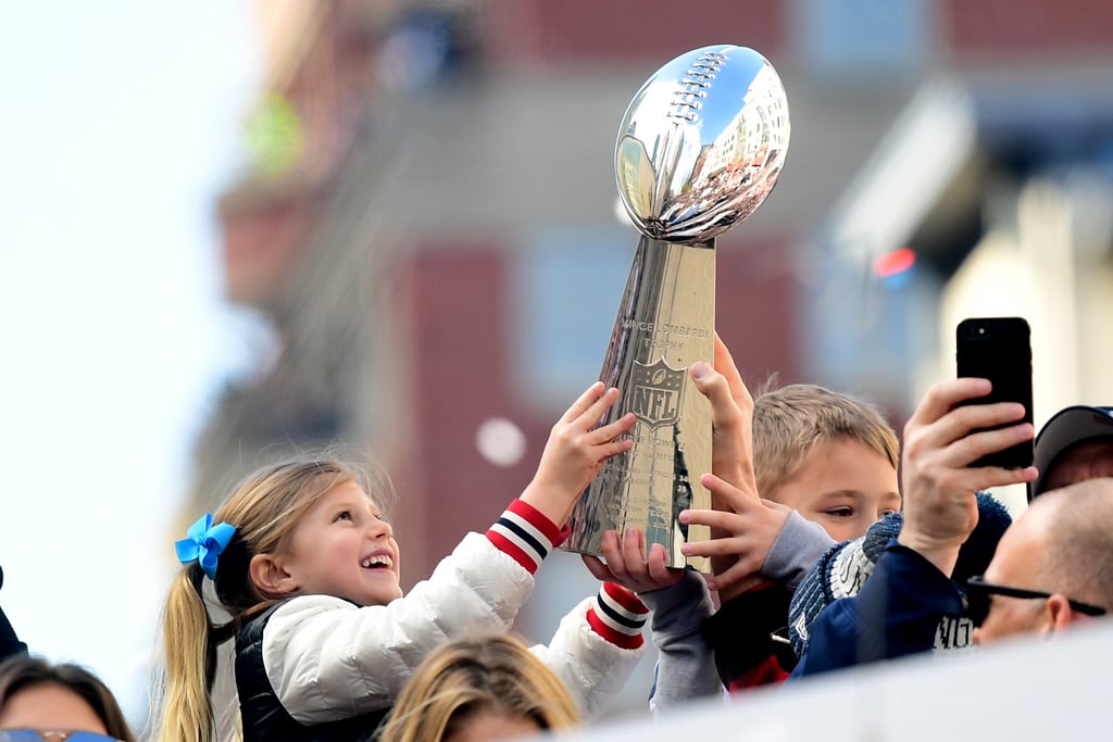 Tom Brady and His Family at 2019 Super Bowl Parade ...