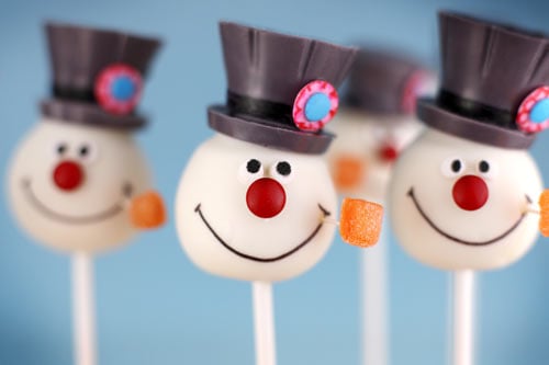 Frosty the Snowman Cake Pops