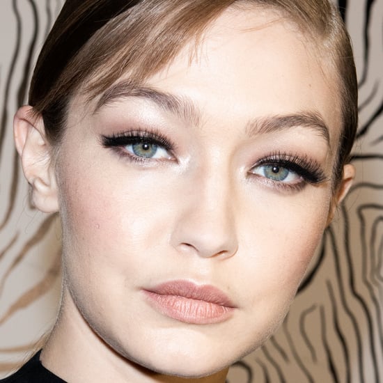 What Are Hybrid Lashes? Learn More About the Extension Style