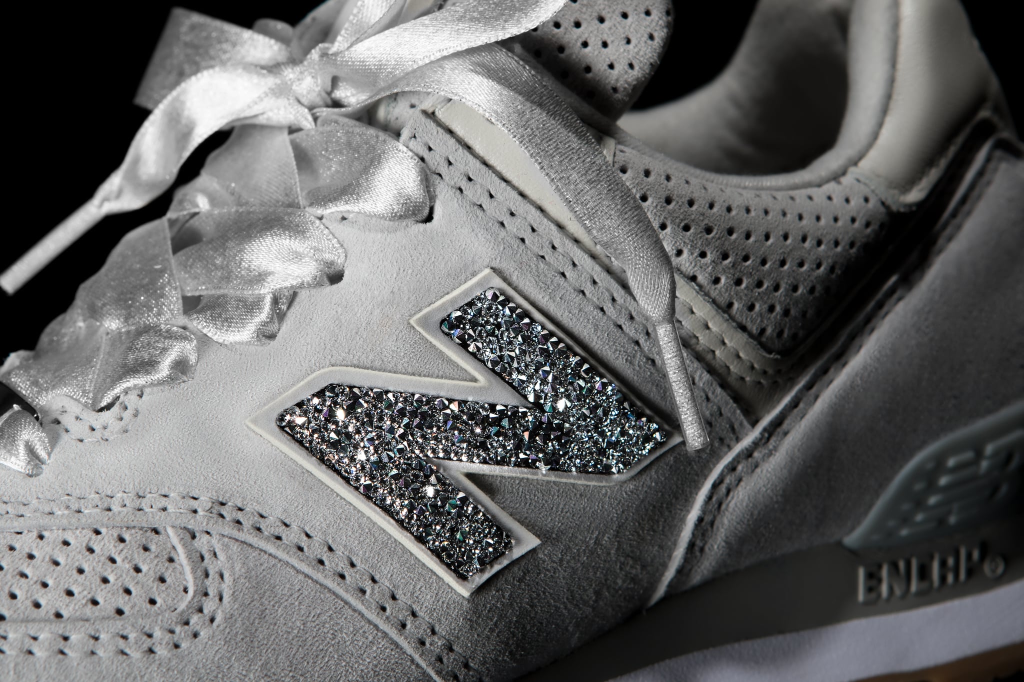 new balance 999 swarovski