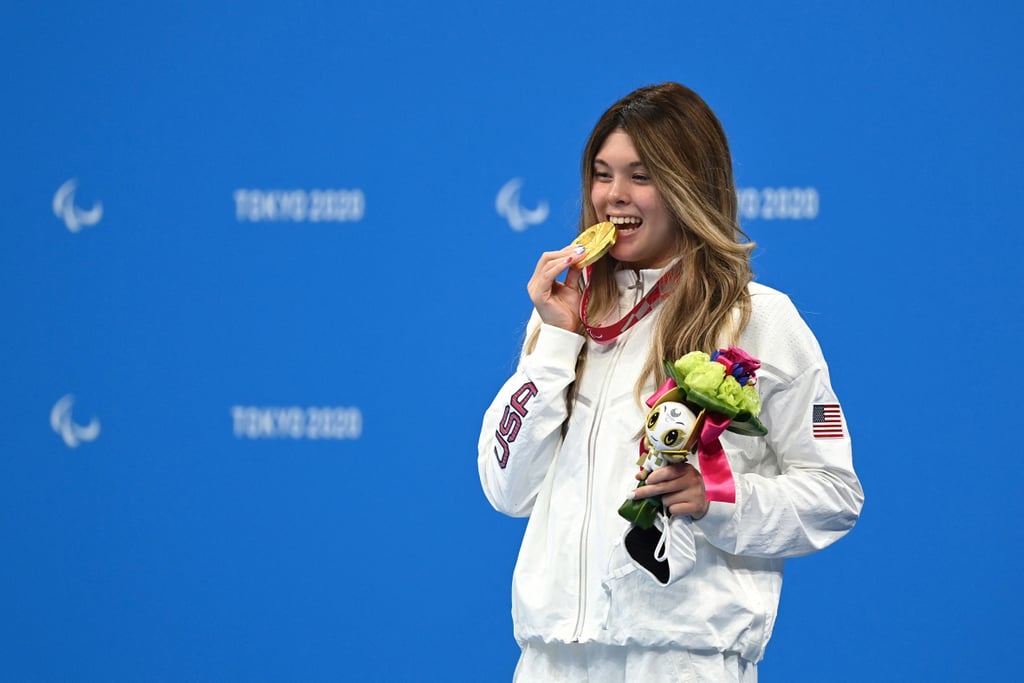Gia Pergolini Wins Paralympic Gold Medal in 100m Backstroke