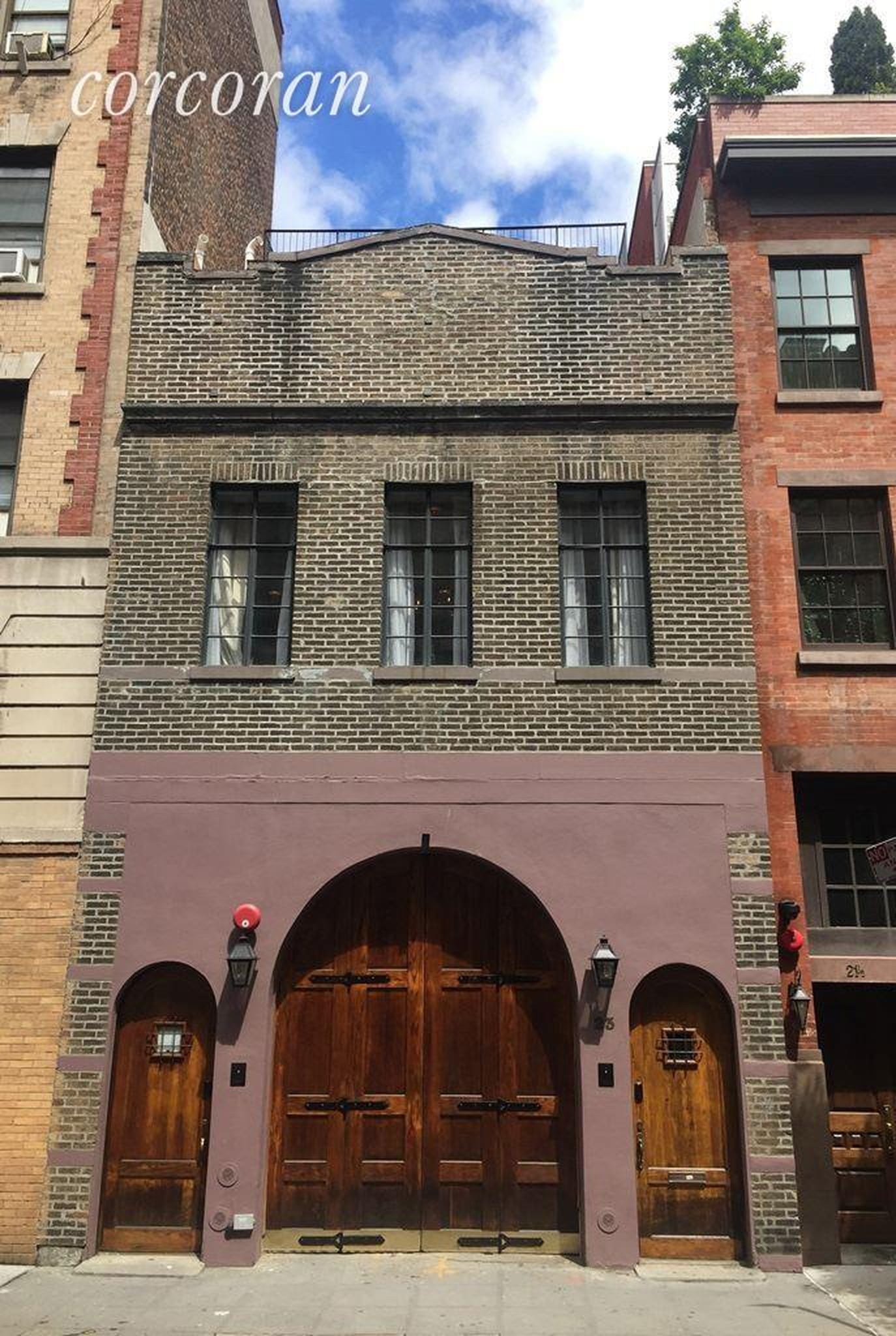 Look Inside Taylor Swift's Cornelia Street Rental Apartment | PS Home