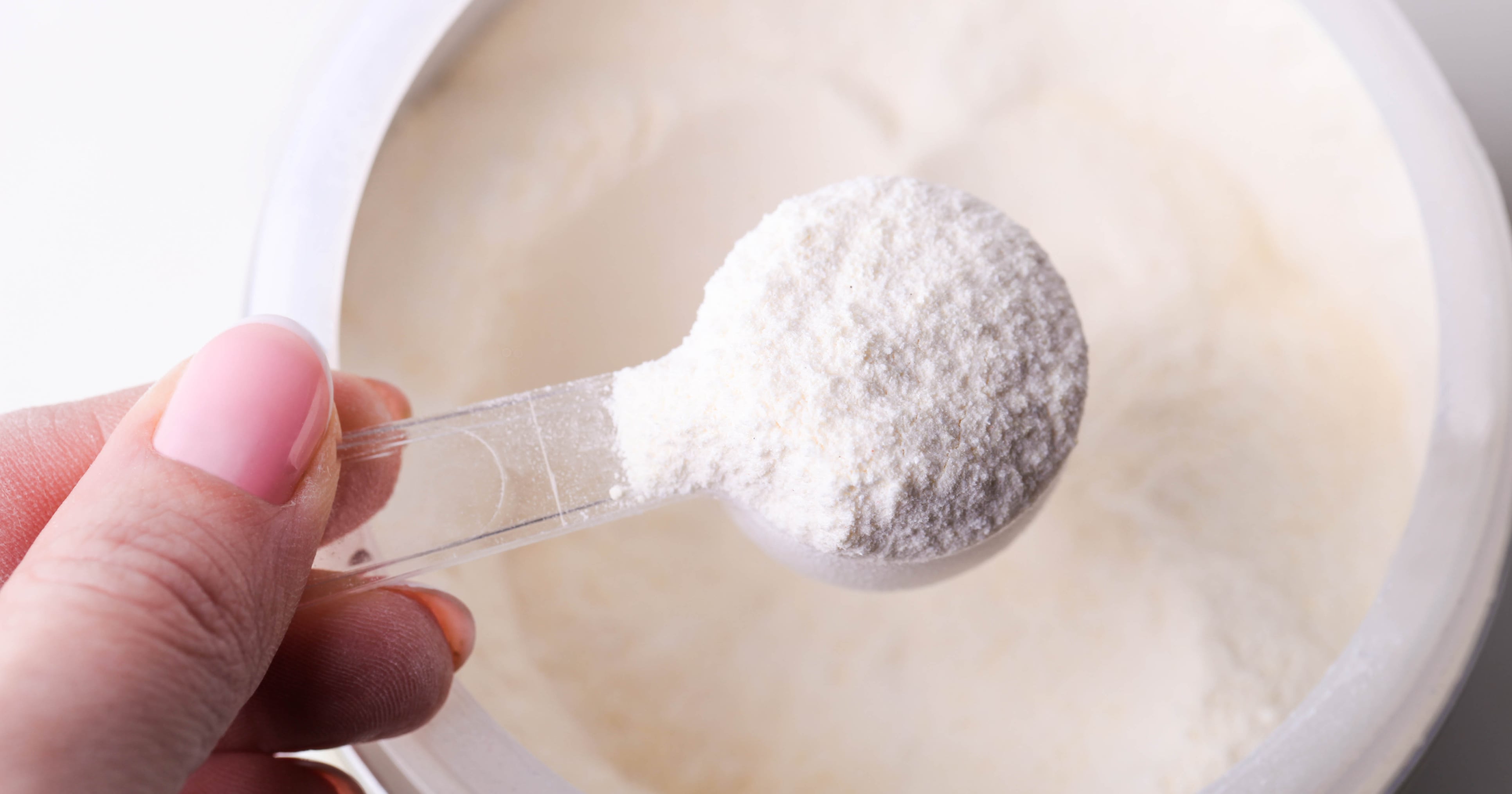 Why Dry Scooping Pre-Workout Is a Bad Idea | PS Fitness