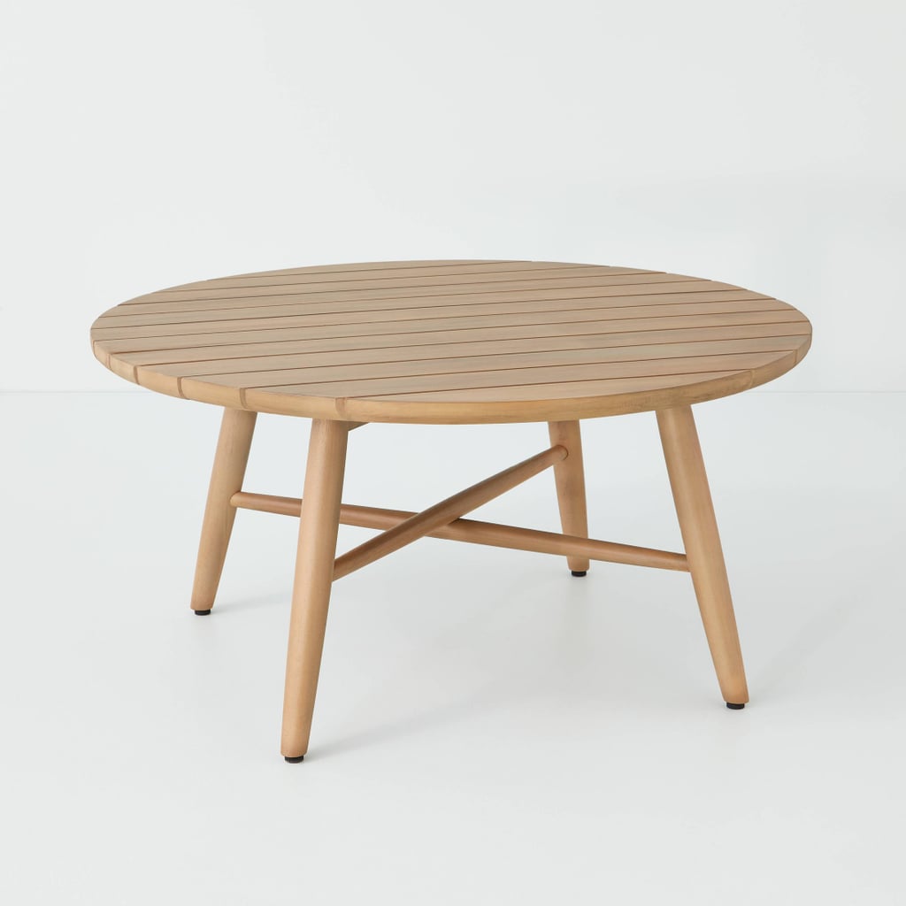An Outdoor Coffee Table: Slat Wood Outdoor Round Coffee Table