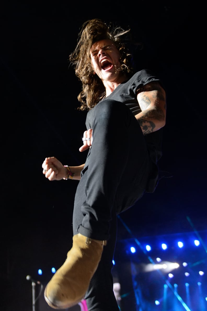 Harry Styles Performing in Chicago in 2015