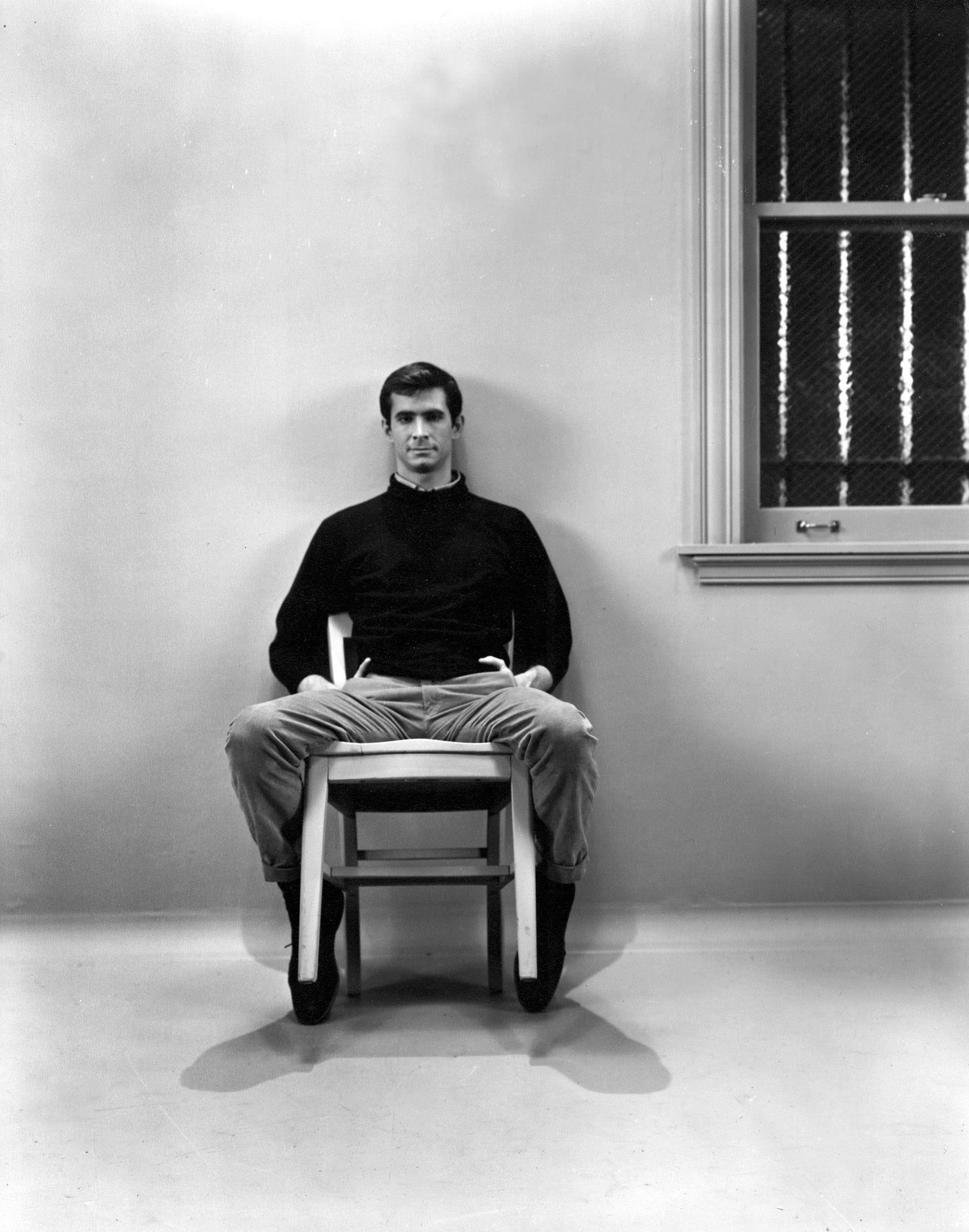 Norman Bates From Psycho, 500+ Pop Culture Halloween Costume Ideas That  Will Make 2019 the Best Halloween Yet