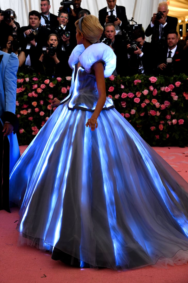 Zendaya S Cinderella Dress At The 2019 Met Gala Popsugar Fashion Photo 20