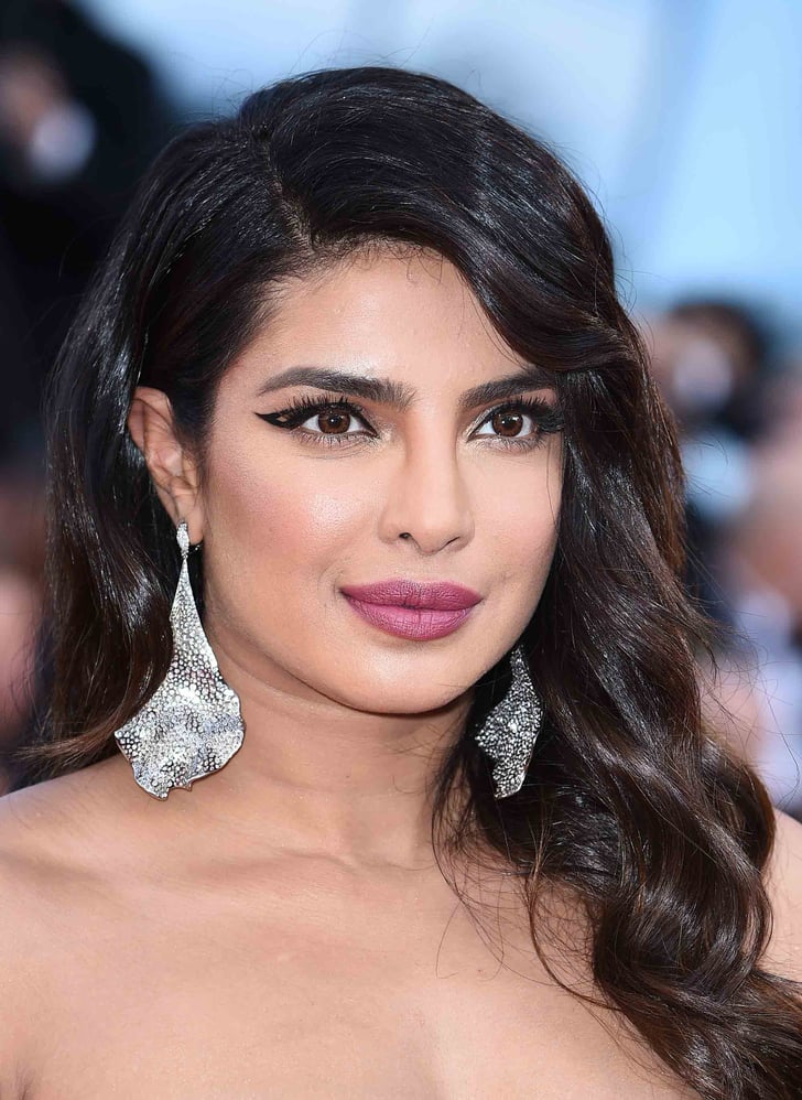 Priyanka Chopra's Negative-Space Cat Eyes | 19 Easy Party Makeup Looks