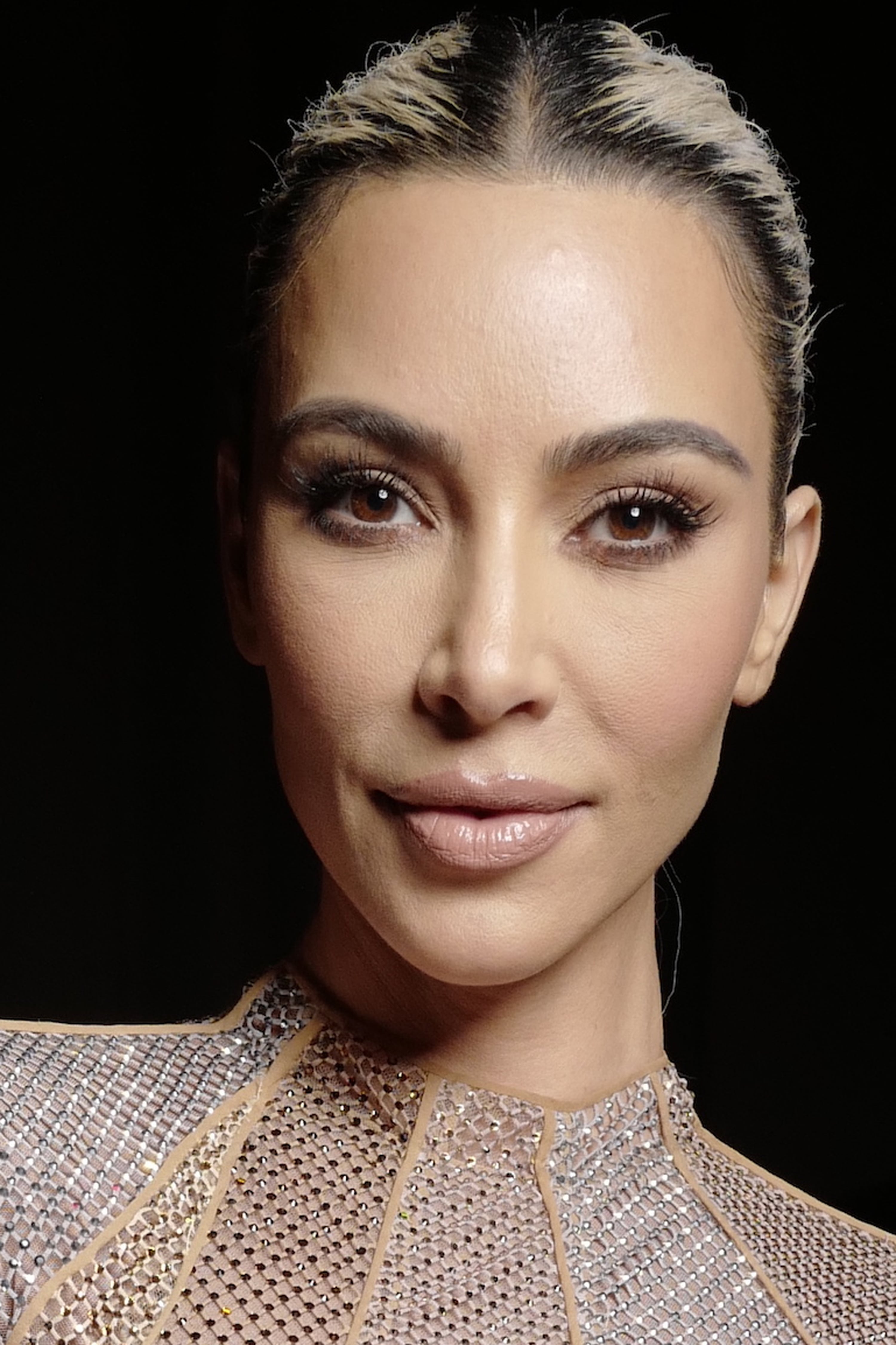 Kim Kardashian's Tiffany & Co Jewelry and Metallic Swimsuit POPSUGAR Fashion