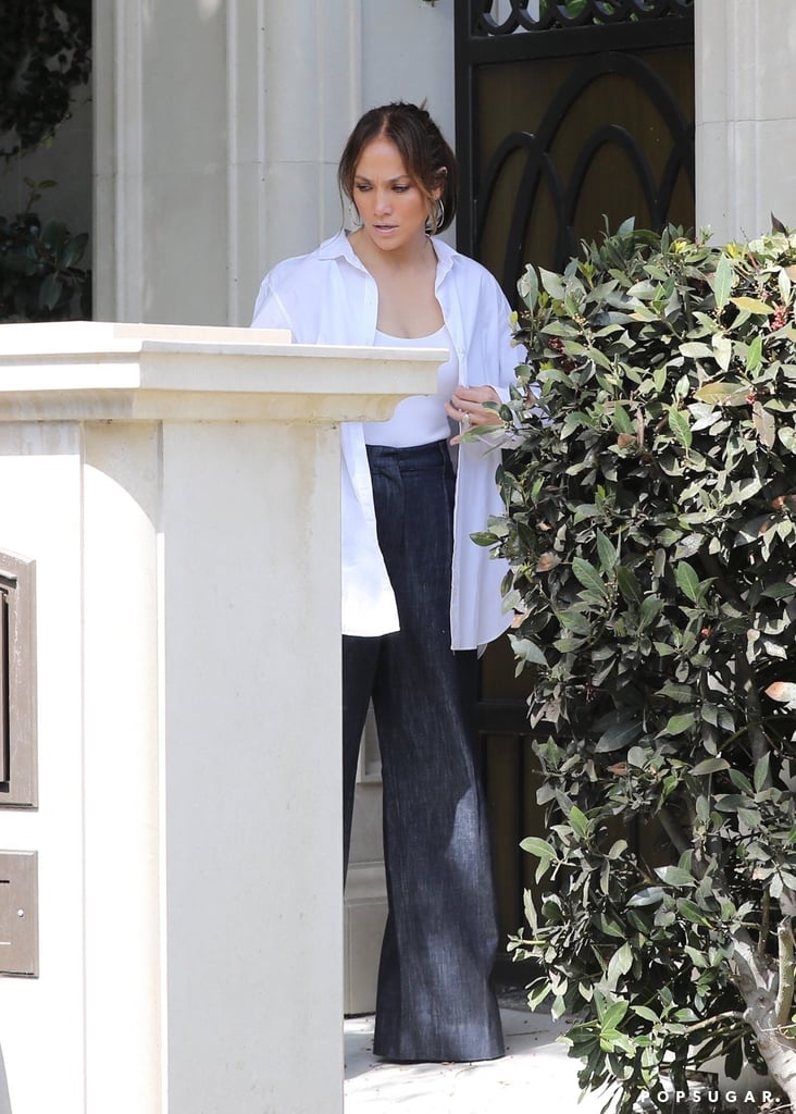 Jennifer Lopez Wears Wide-Leg Denim While House Hunting