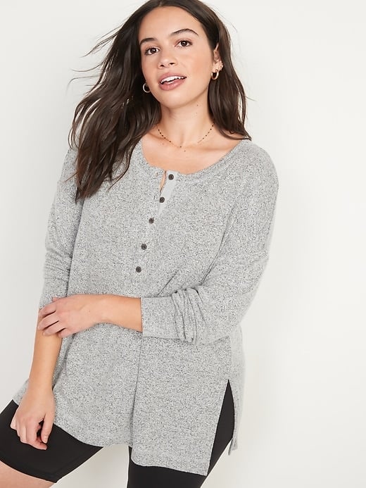 Old Navy Long-Sleeve Plush-Knit Henley Tunic T-Shirt