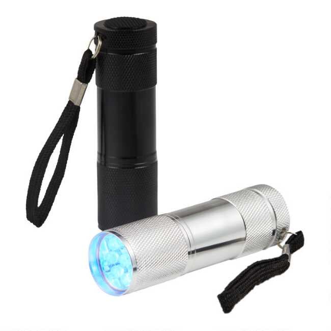 Kikkerland Ultraviolet Travel Flashlight