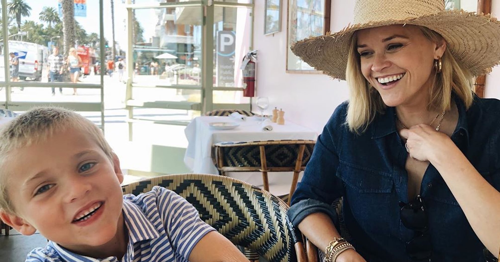 Reese Witherspoon's Son Tennessee Looks So Much Like Her POPSUGAR Family(01)