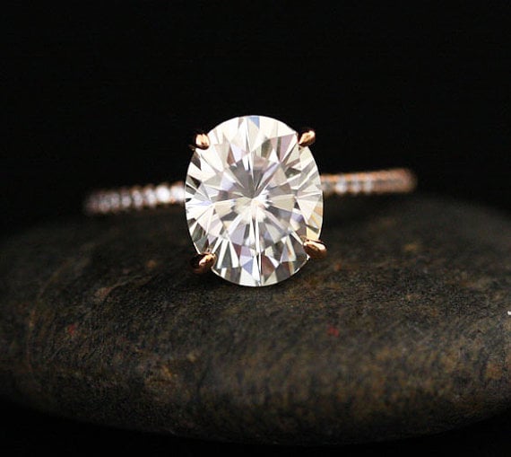 Brilliant Oval Moissanite and Diamond Ring Engagement Ring in 14k Rose Gold