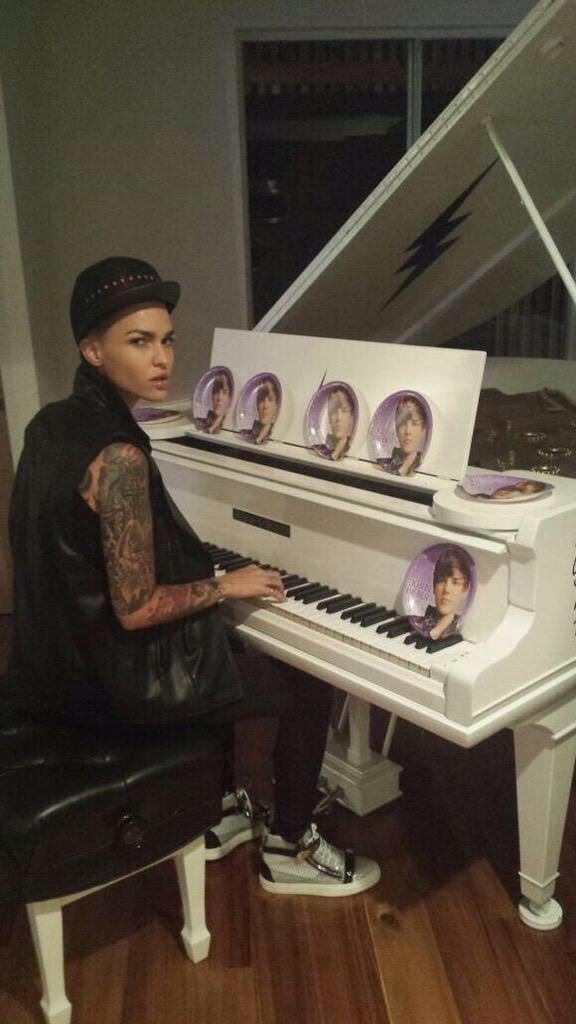 Justin Bieber and Ruby Rose Pictures Together June 2015