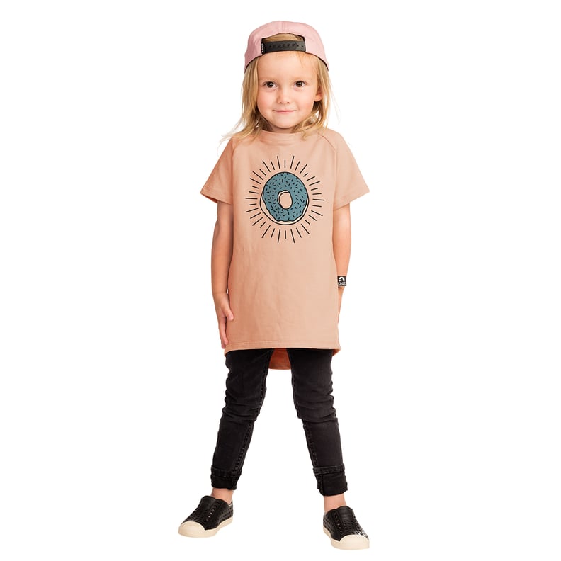 Rags to Raches Donut Tee