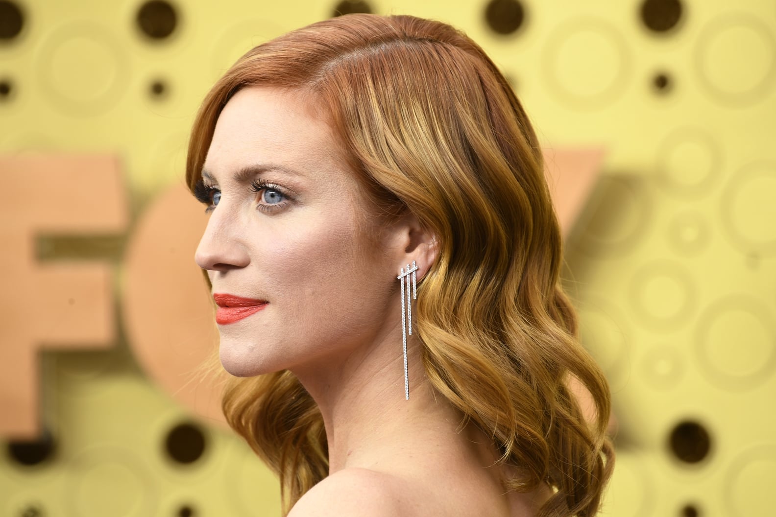 Brittany Snow's Affordable Makeup For the 2019 Emmys PS Beauty