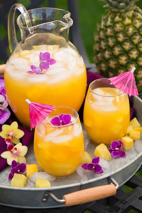 Mocktail Recipe: Pineapple Mango Lemonade