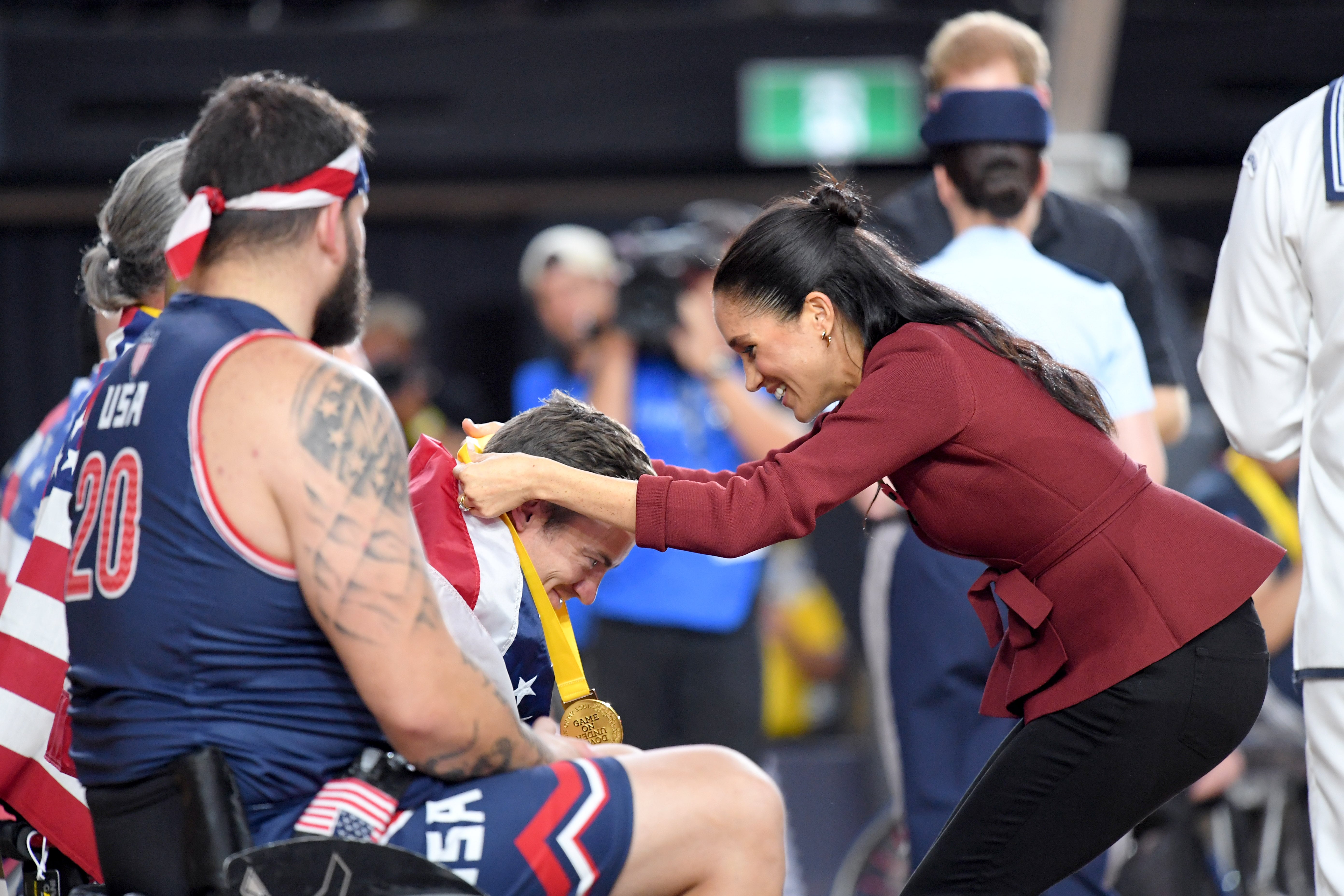 Meghan Markle Kissed on Cheek By Invictus Games Athlete 2018 | POPSUGAR  Celebrity