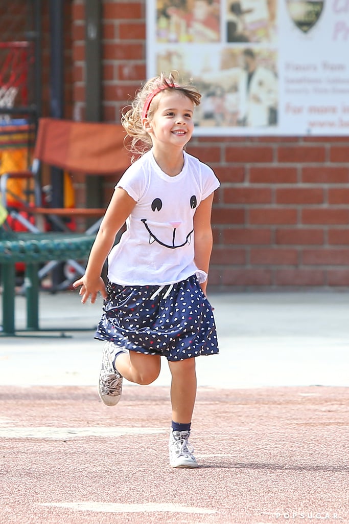 Jessica Alba's Family Park Date January 2014 | Pictures