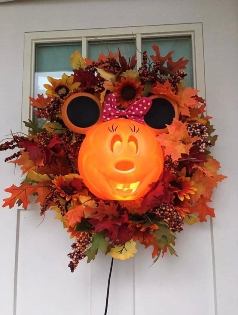 Disney-Inspired Minnie Mouse Light Up Jack-o'-Lantern Wreath