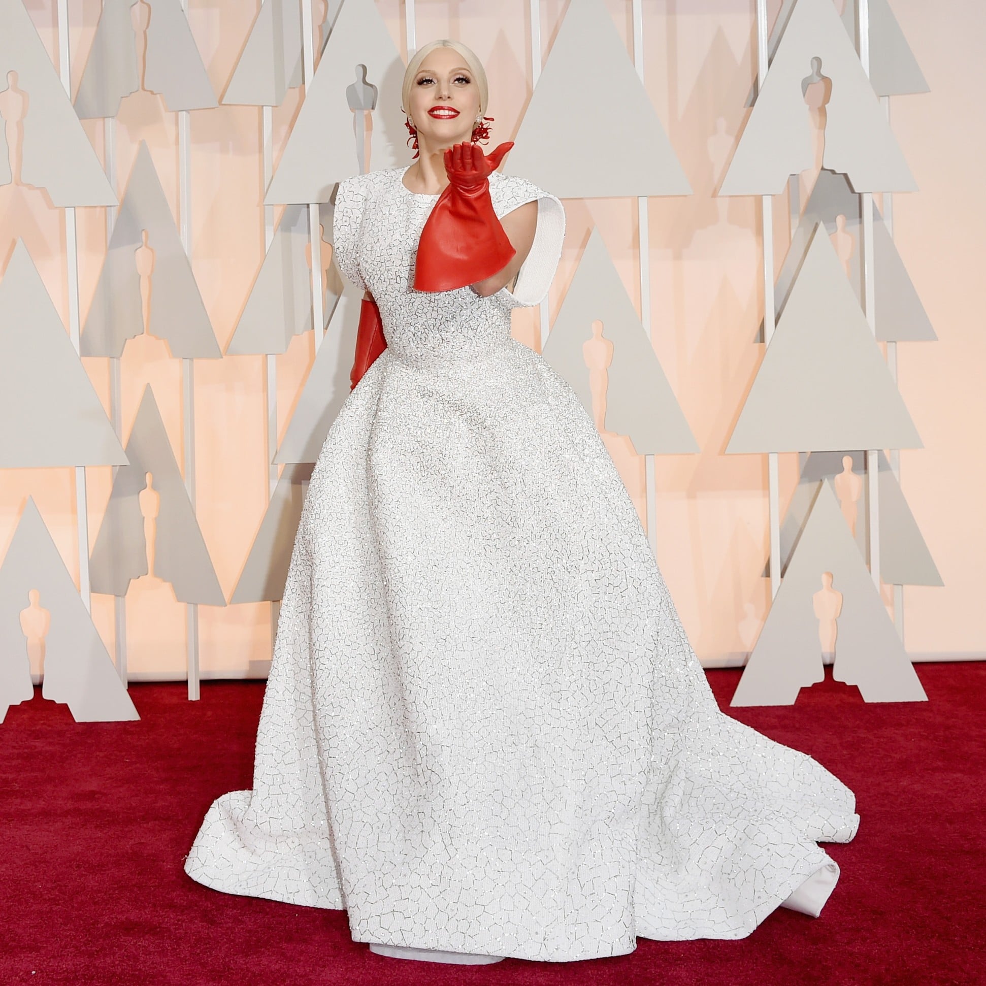 lady gaga red carpet oscars