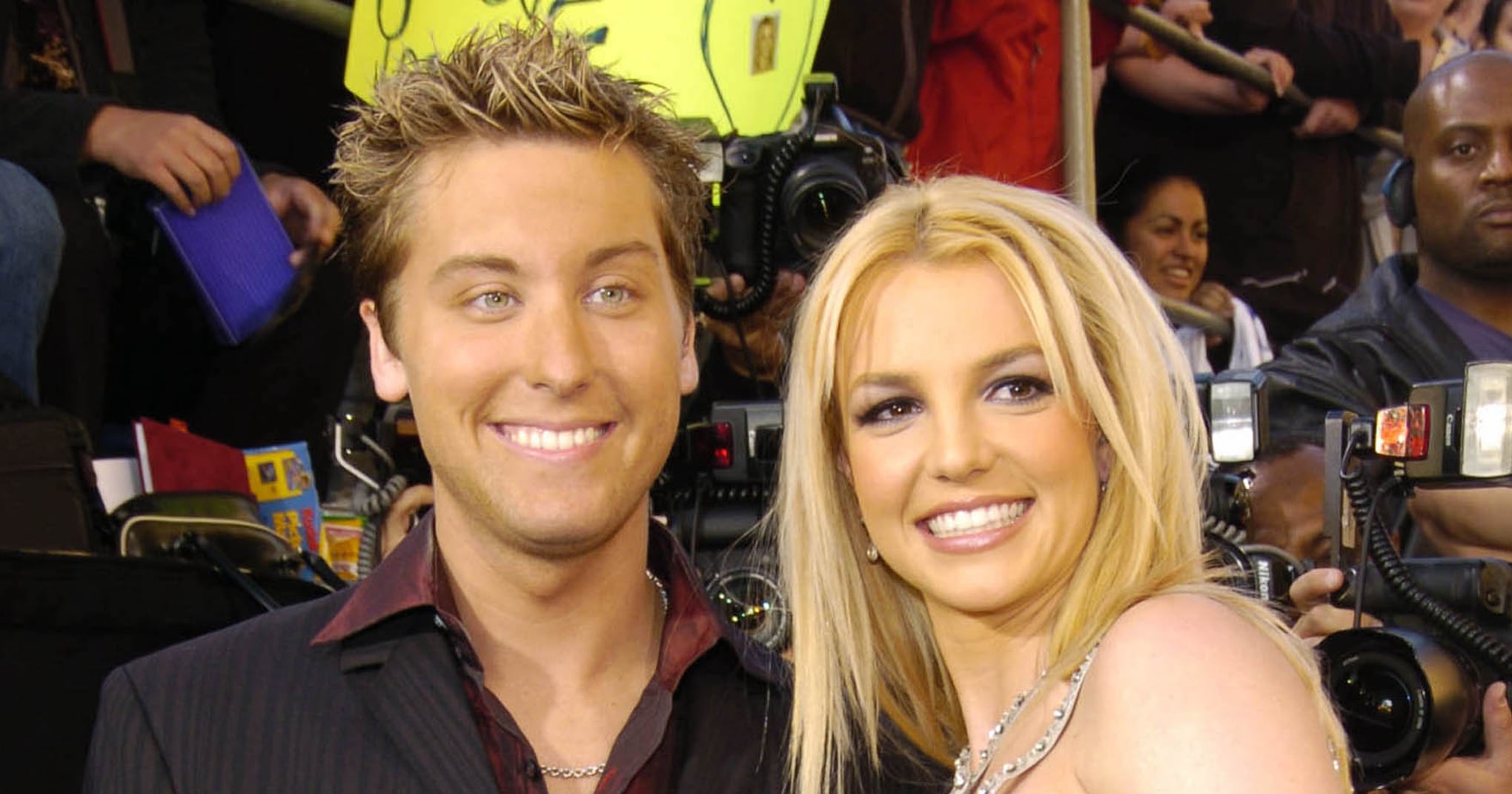 “New Auntie” Britney Spears Meets Lance Bass’s 1-Year-Old Twins For the First Time