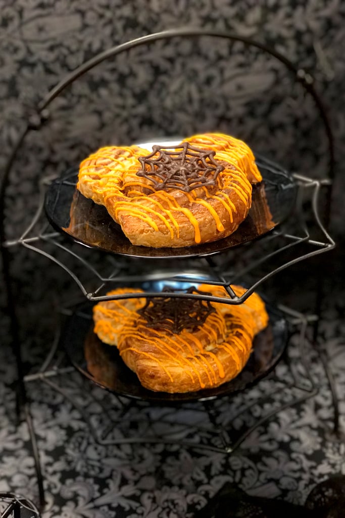 Halloween Cinnamon Roll