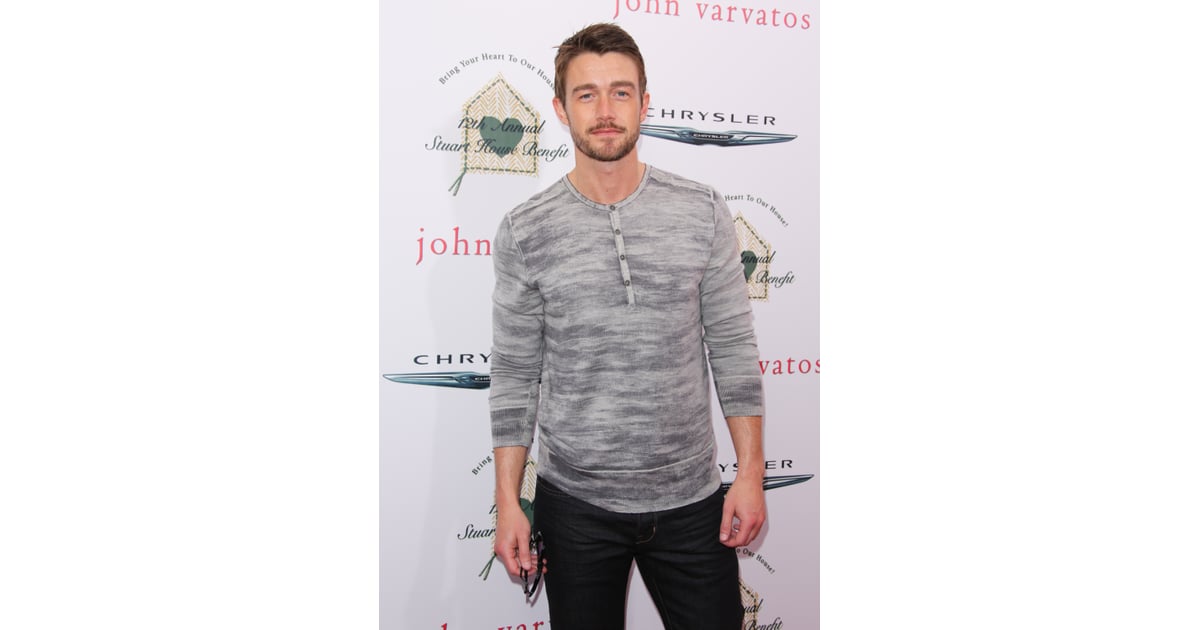 Robert Buckley Images | POPSUGAR Celebrity