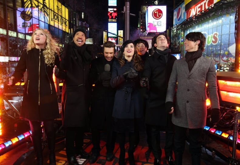 Taylor Swift and the Jonas Brothers During Dick Clark's New Year's Rockin' Eve in 2008