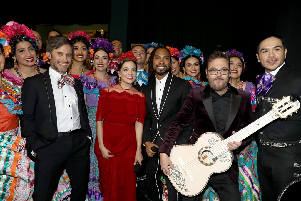 Gael García Bernal Performs "Remember Me" at Oscars 2018