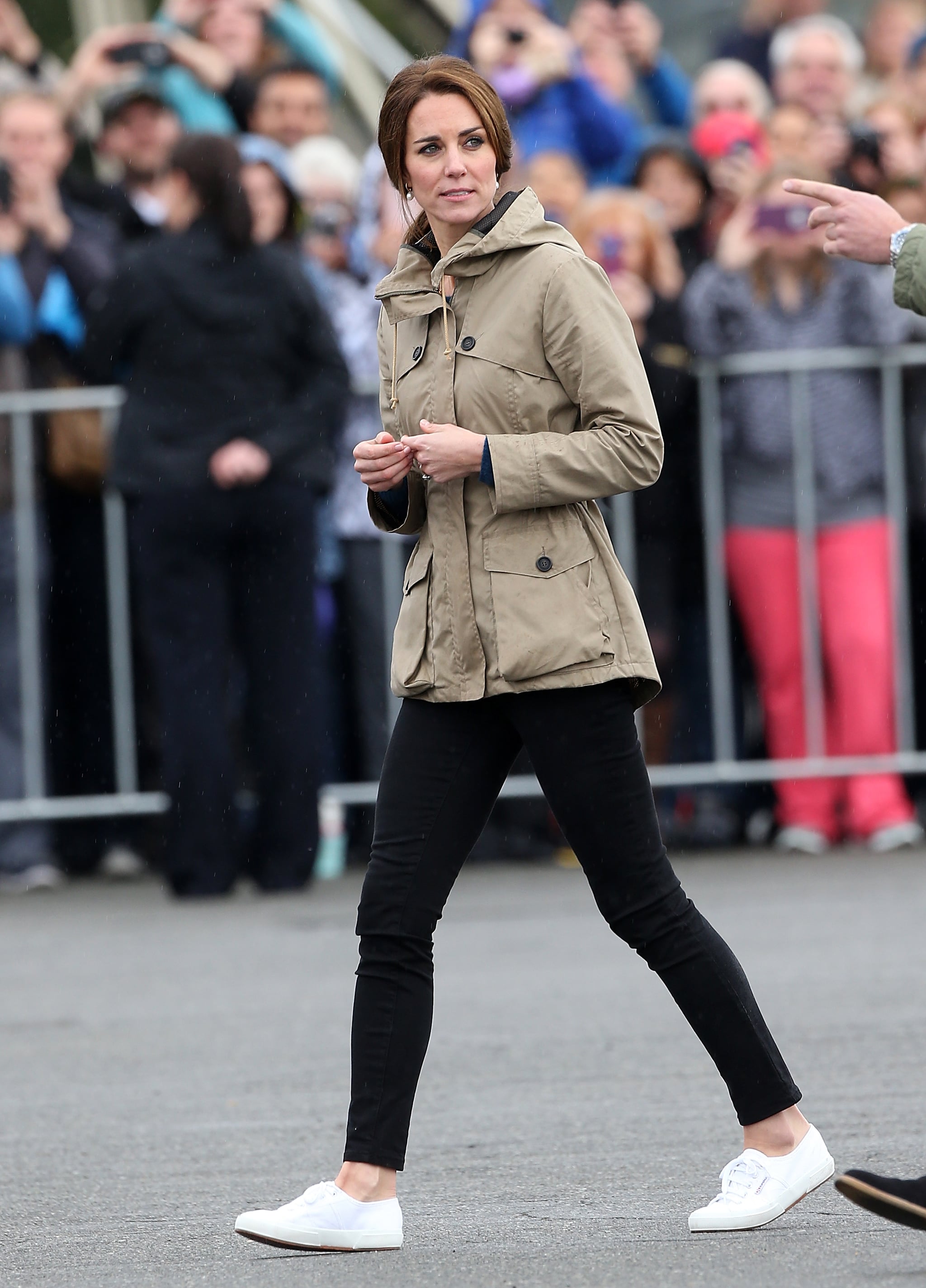 VICTORIA, BC - OCTOBER 01:  Catherine, Duchess of Cambridge, meets members of the Canadian public after disembarking the ship Pacific Grace in Victoria Harbour on the final day of their Royal Tour of Canada on October 1, 2016 in Victoria, Canada.